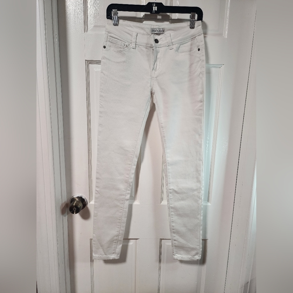 Women's white jeans